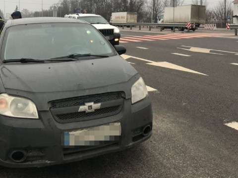 Білоцерківські патрульні зупинили автомобіль, який розшукували на Кіровоградщині