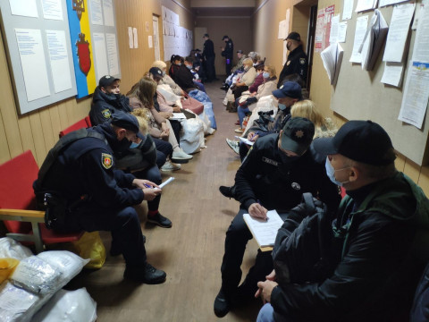 Після "провітрювання" у Білоцерківській міській ТВК не вдалося відновити засідання (ФОТО, ВІДЕО)