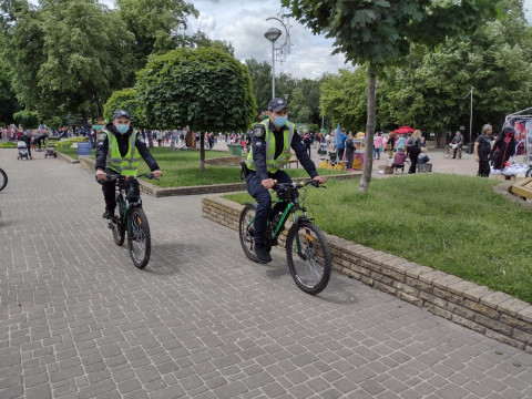 На броварські вулиці повернулися поліцейські велопатрулі (ФОТО)