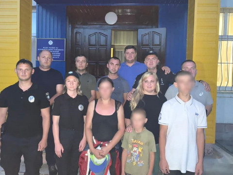 У Сквирській громаді двоє дітей та матір втекли від батька