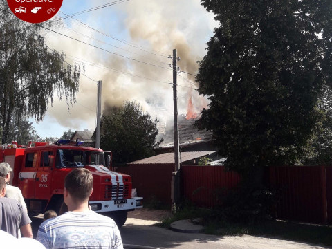 В Ірпені спалахнула серйозна пожежа у приватному будинку