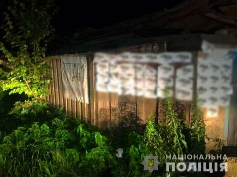 На Броварщині невідомий чоловік розповсюджував сфальсифіковані передвиборчі листівки (ФОТО)