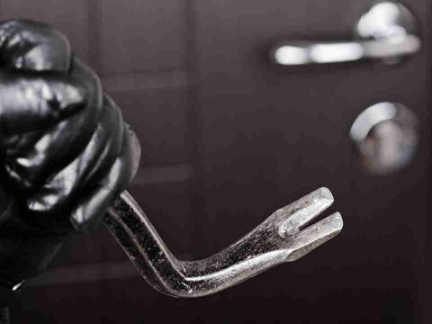 У Бучі в ЖК "Форест Ленд" пограбували 17 квартир  