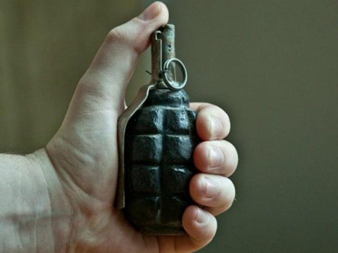 У Кагарлицькому районі АТОшник із гранатою у руках погрожував неповнолітній доньці 