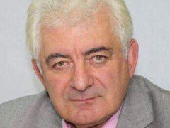 Ігор Лікарчук (освітянин): Грамота для вчителя, або кому потрібен цей "совок"