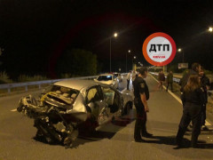 Під Києвом п’яний водій влетів у припаркований автомобіль (ВІДЕО)
