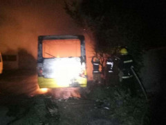 У Вишгородському районі згоріло 10 маршруток (ФОТО)