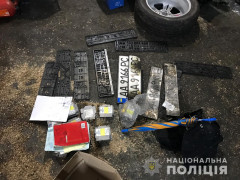Під Києвом затримали викрадачів авто, які спеціалізувалися на корейських іномарках (ФОТО)
