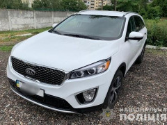 На Київщині колишній поліцейський викрадав іномарки (ФОТО)
