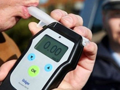У Києво-Святошинському районі на маршруті затримали п’яного водія