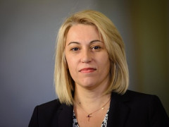 Відставка Альони Бабак: одна річ - стратегія державного будівництва, інша - практика житлового господарства