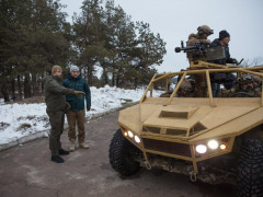 "Національний корпус" на полігоні під Києвом випробував баггі власної розробки (ВІДЕО)
