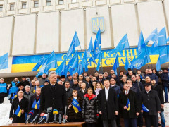 Опозиціонери "окупували" будівлю Київської ОДА (ФОТО)