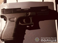 У Вишгороді хуліган почав стрільбу через зйомки "Битви екстрасенсів" (ФОТО)