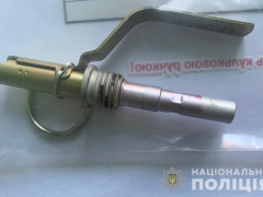 У Козині правоохоронці вилучили у безхатченка гранату (ФОТО)