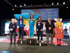 Вісімнадцятирічна спортсменка із Борисполя виборола срібло на чемпіонаті Європи з пауерліфтингу (ФОТО)