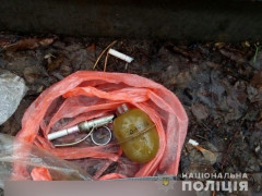 У Білій Церкві дідусь хотів продати гранату (ФОТО)