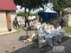 У Васильківському районі знайшли цех із обробітку нелегального бурштину: вилучено 2 тонни каменю (ФОТО)