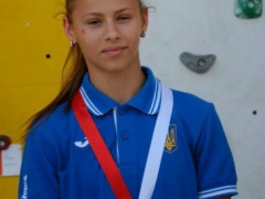 Спортсменка з Київщини виборола золото на змаганні Кубку Європи зі скелелазіння