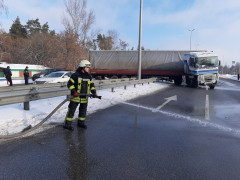 Під Києвом через погодні умови сталася ДТП