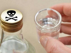 У Білій Церкві двоє чоловіків померли від отруєння метиловим спиртом