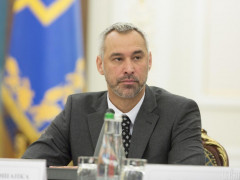 Половина нардепів-мажоритарників Київщини від партії Зеленського не голосували за відставку генпрокурора Рябошапки