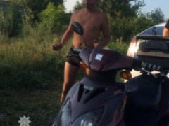 Під Києвом затримали п’яного "в дим" водія мопеду