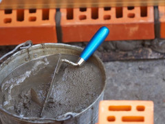 Бучанська "Батьківщина" отримала 300 тисяч доларів від забудовника - активіст
