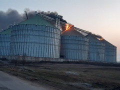 На Ставищенщині горів завод (ФОТО)
