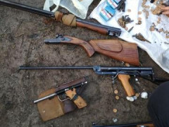 У Фастівському районі поліцейські вилучили арсенал зброї (ФОТО)