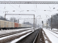 Поблизу залізничної станції "Кожанка" товарний потяг зійшов з рейок