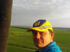 "Костал" не йде з міста!