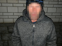 На Київщині затримали чоловіка, який за 7000 грн "зробив" посвідчення водія 