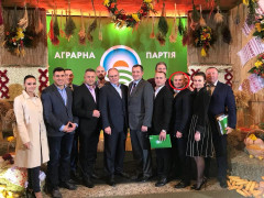 Активіста "Аграрної партії Київщини" затримали за торгівлю місцями на цвинтарі