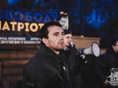 У Борисполі силовики проводять обшуки в квартирі координатора організації С14 (ФОТО)