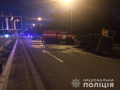 Фатальна ДТП: на Київщині живцем згоріло двоє військовослужбовців (ФОТО) 