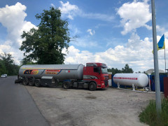У Макарівському районі закрили нелегальну заправку