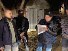 ДБР спіймало слідчого Фастівського відділення поліції на хабарі (ФОТО)