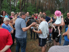 Цирк від "Нових облич": в Ірпені під ширмою водогону забудують черговий парк (ФОТО)