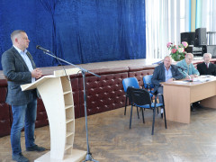 Мер Вишневого Ілля Діков: Єдиний шлях – це створення ОТГ