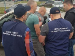 З'явились подробиці гучного затримання на Київщині: активіст Аграрної партії вимагав мільйон гривень (ФОТО)