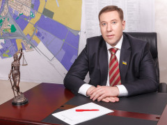 Депутата Сольвара звинуватили в "кришуванні" незаконного видобутку торфу в Макарівському районі