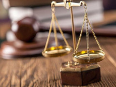 Голова Пісківської ОТГ збагатився на придбанні автомобіля швидкої допомоги