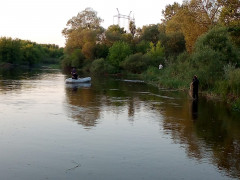 В Іванківському районі шукають потонулих матір з дитиною