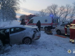 Фатальна ДТП на Бориспільщині: водій легковика загинув на місці події (ФОТО)