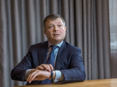 Власника заводу "Росава" заочно арештували