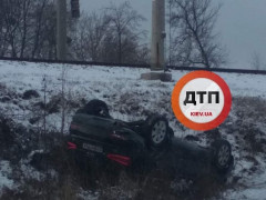 В Ірпені сталась ДТП з перевертанням