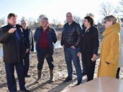У Макарові розчищають русло річки Здвиж (ФОТО)