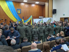 Екс-мер Ірпеня Карплюк перетворює курорт в бетонне гетто, - активіст (ФОТО, ВІДЕО)