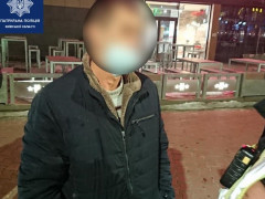У Борисполі патрульні зупинили нетверезого водія, який наполегливо пропонував хабар (ФОТО)